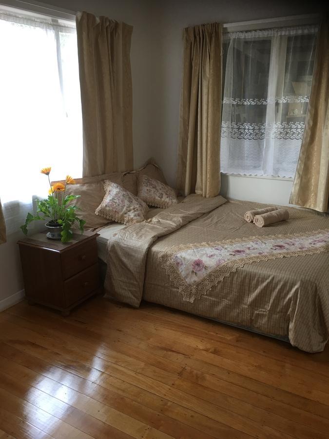 At Homestay Auckland Eksteriør bilde
