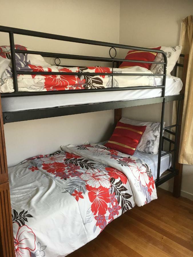 At Homestay Auckland Eksteriør bilde